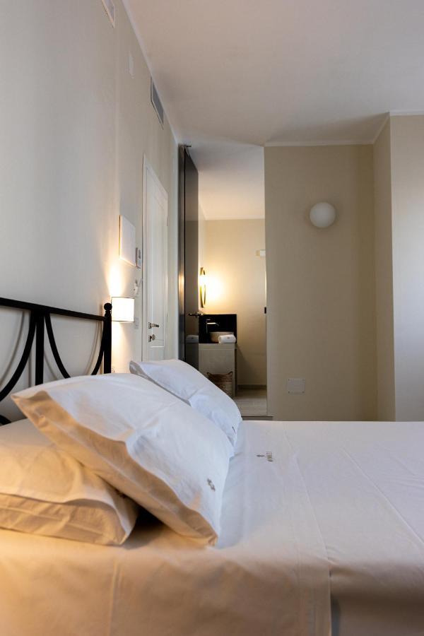 Oronti Accommodations Lecce Exterior foto
