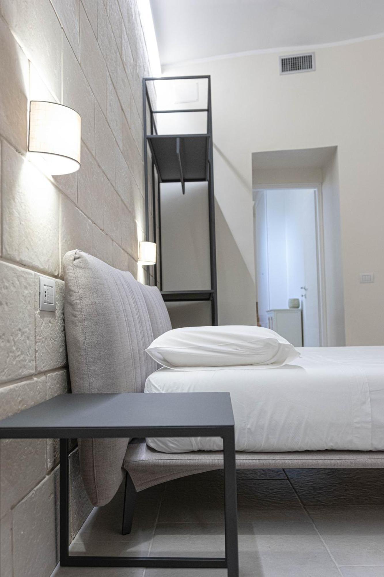 Oronti Accommodations Lecce Exterior foto